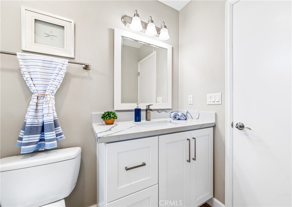 Bright bathroom refresh with tile detailing